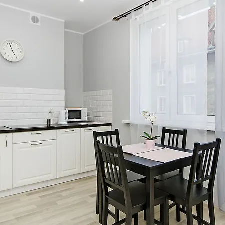 Apartment Quality - White Studio Old Town Gdansk